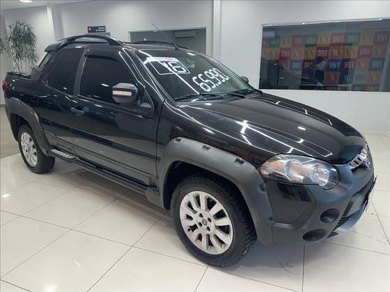 FIAT STRADA 1.8 MPI ADVENTURE CD 16V FLEX 3P MANUAL FIAT STRADA 1.8 MPI ADVENTURE CD 16V FLEX 3P MANUAL